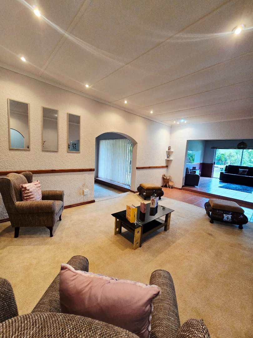 3 Bedroom Property for Sale in La Hoff North West